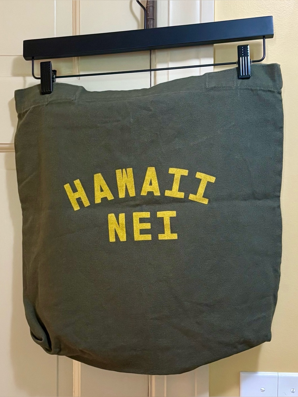 Surf Camp “Hawaii Nei” Large Tote